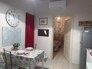 A kitchen or kitchenette at AL GELSOMINO