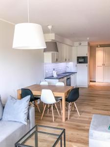 Kuchyňa alebo kuchynka v ubytovaní Apartament Słoneczna 7