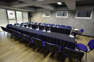 Οι επιχειρηματικές εγκαταστάσεις ή/και οι αίθουσες συνεδριάσεων στο Hotel Sokrat