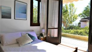 Fotografie z fotogalerie ubytování Sea view apartment in Amarynthos -Evia v destinaci Amarinthos