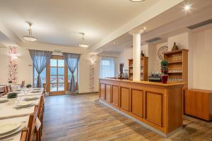 Cucina o angolo cottura di Pytloun Wellness Hotel Hasištejn