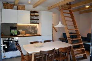 Kuchyň nebo kuchyňský kout v ubytování Apartments MartaMare