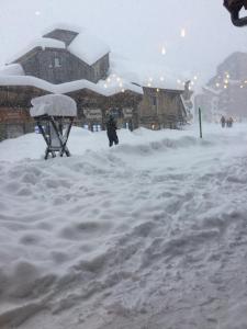 Avoriaz le M1212 v zimě
