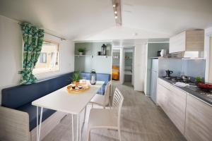 Gallery image of Camping Paradis Le Pearl in Argelès-sur-Mer