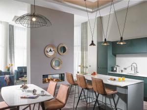 Köök või kööginurk majutusasutuses Fairways Hotel Dundalk