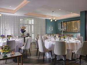 Restoran või mõni muu söögikoht majutusasutuses Fairways Hotel Dundalk