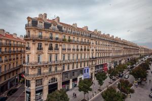 Miesto panorama iš apartamentų arba bendras vaizdas Marselyje