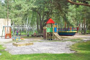 Plac zabaw dla dzieci w obiekcie Geovita Dąbki