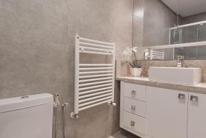 Et badeværelse på Via Florida Luxo I - 302 + 51 billeder