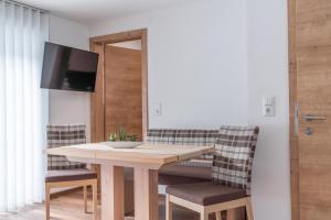 Telewizja i/lub zestaw kina domowego w obiekcie Apart Crystal