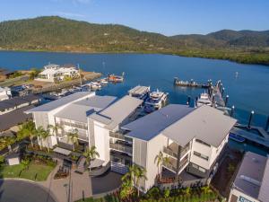 Foto da galeria de Harbour Cove em Airlie Beach