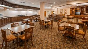 Gallery image of Best Western Crossroads of the Bluffs in Council Bluffs