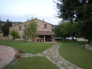 Puutarhaa majoituspaikan Azienda Agrituristica I Tre Casali ulkopuolella