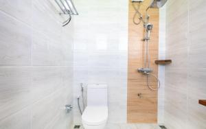 Koupelna v ubytování Tranquil Nest Vaavu + 30 fotografií