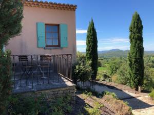 Imagen de la galería de Le Mas du Rocher, en Mérindol-les-Oliviers