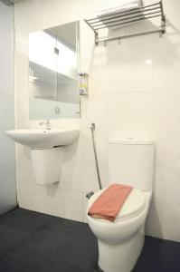 Afbeelding uit fotogalerij van NEWLAND HOTEL in Johor Bahru