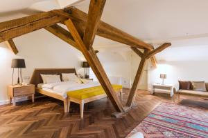 Hotel Gradska Cetinje客房内的一张或多张床位