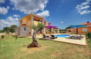 Fotografie z fotogalerie ubytování Villa Golubovo v destinaci Mednjan