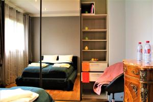 Lova arba lovos apgyvendinimo įstaigoje Flat appartement 7 min from Paris Orly