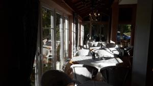 Restaurace v ubytování Hotel Rosengarten Leipzig-Naunhof