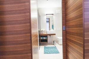 Glücksthaler by AA Holiday Homes - SchladmingDachstein的一间浴室