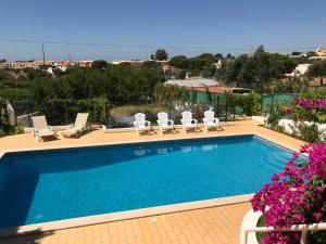 Piscina a Vivenda ROSA Albufeira o a prop