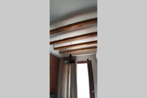 Fotografia z galérie ubytovania Cosy Industrial Style Little Home just 5minutes from Waterfront v Solúne