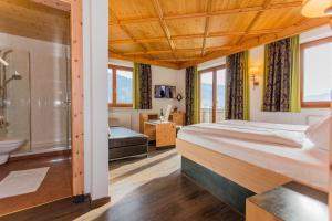 Letto o letti in una camera di Hettlerhof