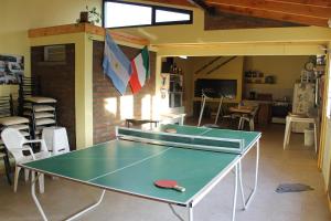 Ping-pong facilities at Los Teros or nearby