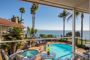 Gallery image of Inn at the Cove in Pismo Beach +22 photos