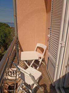 Balkón nebo terasa v ubytování Apartments Jelka