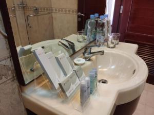 Koupelna v ubytování Le Dian Hotel