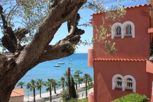 Photo de la galerie de l'établissement Les Galets Hôtel et B&B, à Bandol