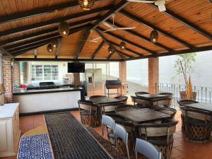 Afbeelding uit fotogalerij van CHIFLON VILLAS in La Manzanilla de la Paz