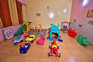 صورة لـ Kasang Regency Hill Resort في لانسداون