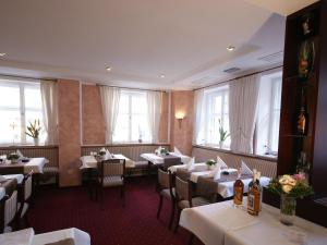 Gallery image of Hotel Eisenkrug in Dinkelsbühl +17 photos