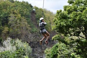 Tamu yang menginap di Hotel Chalets Chamarel