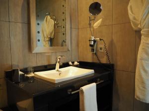 Koupelna v ubytování Park Suites Hotel Luxury Boutique Hotel