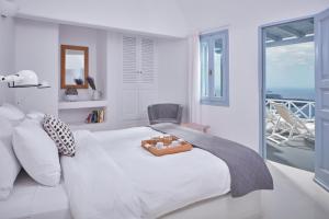 Cama o camas de una habitación en Cliff Side Suites