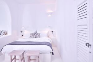 Cama o camas de una habitación en Cliff Side Suites