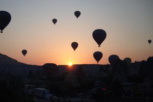 The sunrise or sunset as seen from a szállodákat or nearby