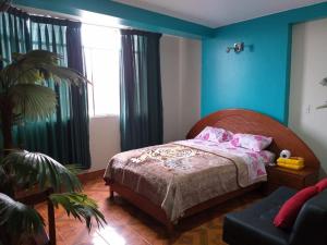 Hotel Camino Real客房内的一张或多张床位
