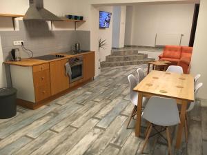 Küche/Küchenzeile in der Unterkunft Portus Apartment