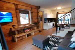 A television and/or entertainment centre at Nova Lodge