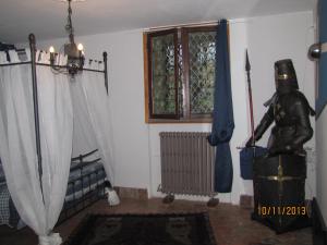 Fotografie z fotogalerie ubytování Château des Aiguilles v destinaci Saint-Rémy-de-Chargnat