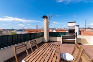 Gallery image of Homey Apartment with spacious rooftop terrace in Lisbon