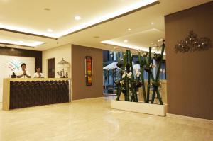 Lobbyn eller receptionsområdet på Hotel Terrace at Kuta