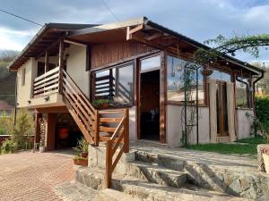 Το κτήριο όπου στεγάζεται  το bed & breakfast