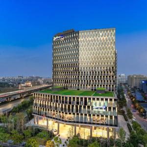 Gallery image of Radisson Blu Hangzhou Xintiandi in Hangzhou