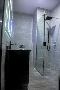 Vannituba majutusasutuses BON Hotel Ikeja Residence